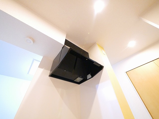 ラレースの設備|レンジフード