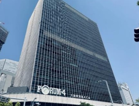 大阪駅前第４ビルの外観