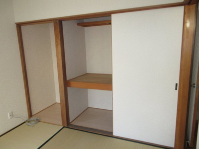 【収納】 | セントラルハウスA | 和室6帖