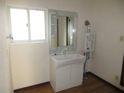 【洗面所】 | セントラルハウスA