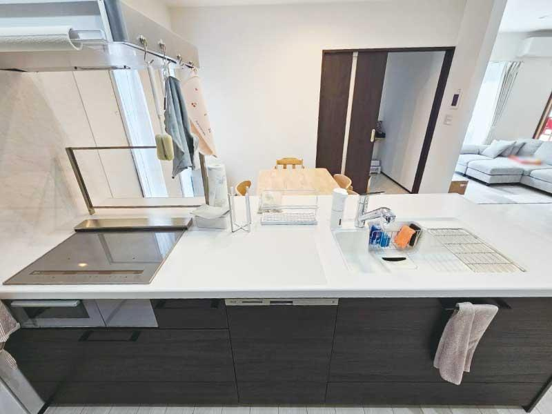 西野田町　中古戸建のキッチン|ＩＨクッキングヒーター　食器洗浄乾燥機