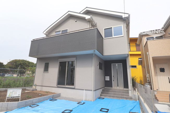 【外観】 | 武蔵村山市伊奈平5丁目　新築　全2棟　1号棟 | 完成しました