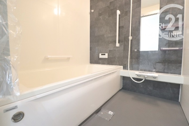 【浴室】 | 武蔵村山市伊奈平5丁目　新築　全2棟　1号棟 | ゆったりとした一坪タイプの浴室です