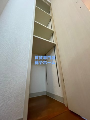 アーバンフラッツ難波東の内装|内装は落ち着いています