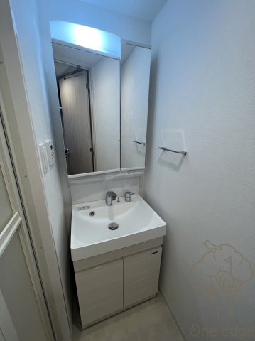 S-RESIDENCE都島Luxの独立洗面台