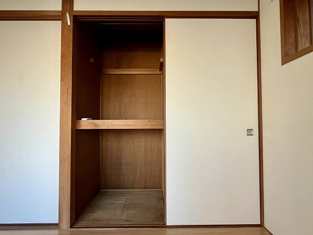 桟橋通三丁目S貸家の収納