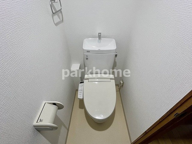 桟橋通三丁目S貸家のトイレ