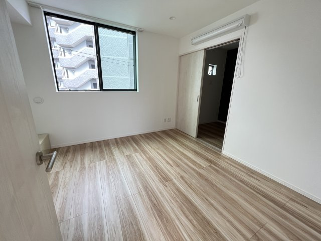 【居間・リビング】 | MK Residency（エムケーレジデンシー）