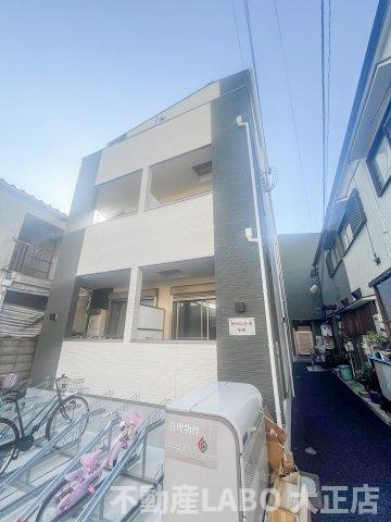 アーバンコート伝法の外観