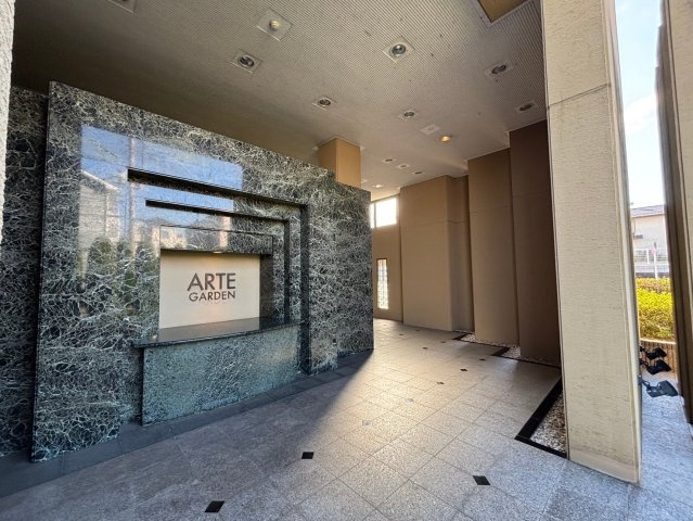 アルテガーデンのロビー