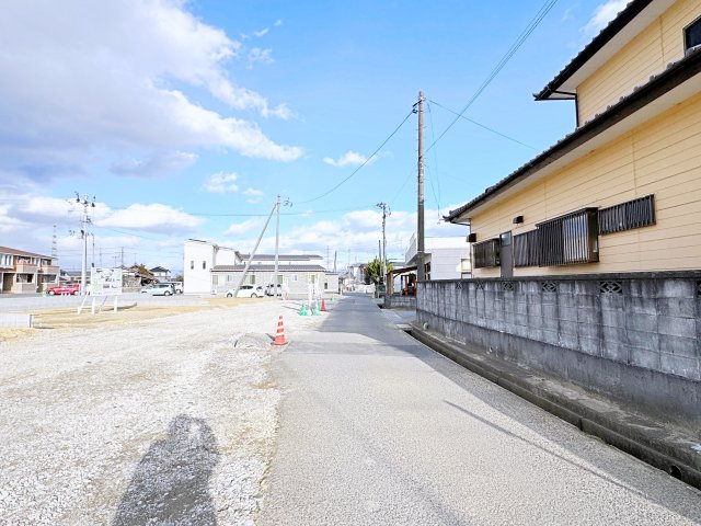 新築戸建・建売　いわき市泉町下川3期　GRAFARE　全5棟の前面道路含む現地写真