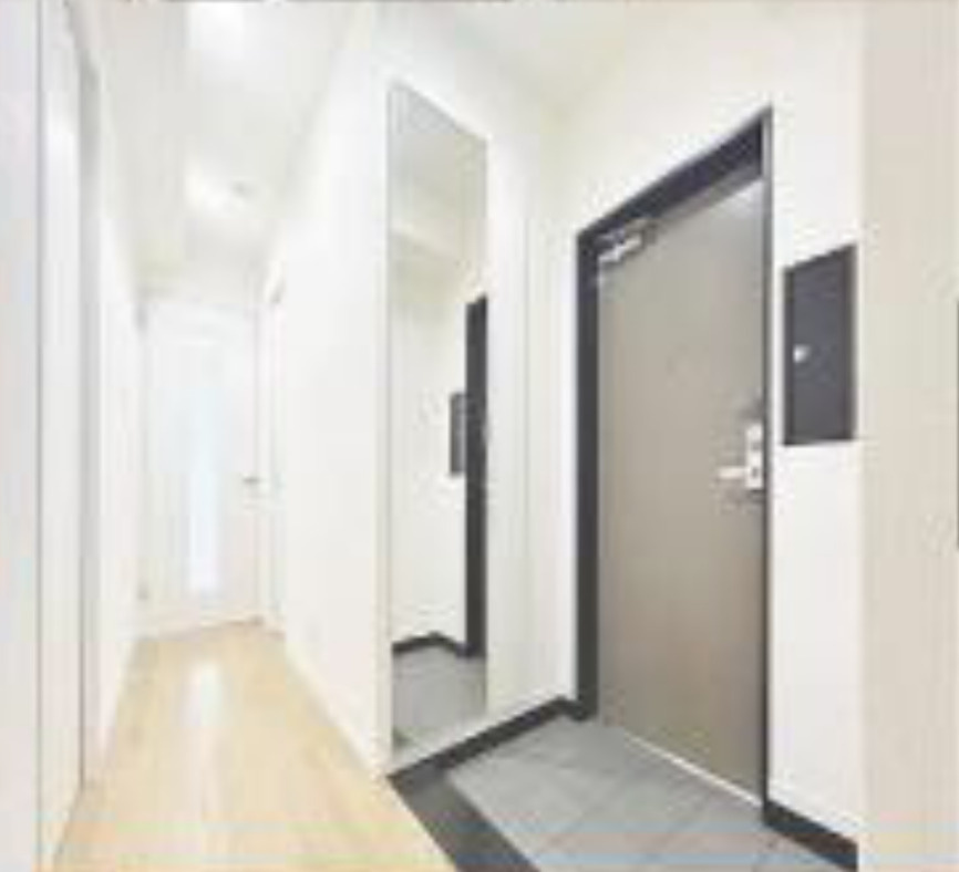 パークハウス新松戸311の玄関