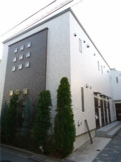 【外観】 | クローバーハイツ | 綺麗な外観。