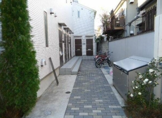 【エントランス】 | クローバーハイツ