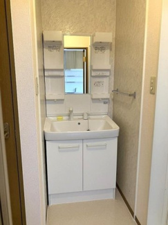 【洗面所】 | メゾン･ド･ラフィーネ　Ｂ