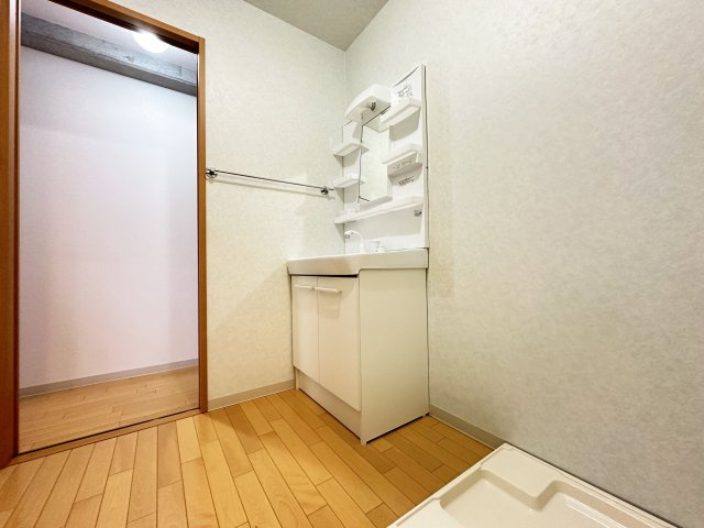 ルガーノⅡの独立洗面台