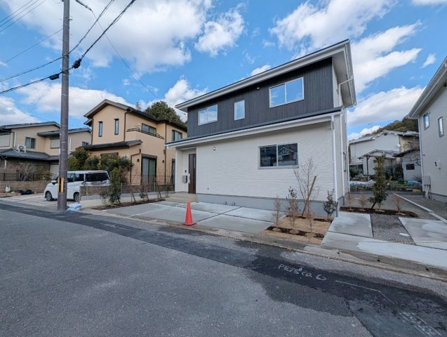 常盤一ノ井町１期１号地/６区画の前面道路含む現地写真