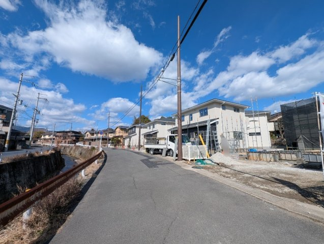 常盤一ノ井町１期３号地/６区画の前面道路含む現地写真