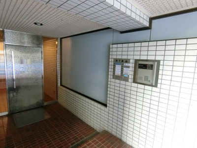 【エントランス】 | ST青山