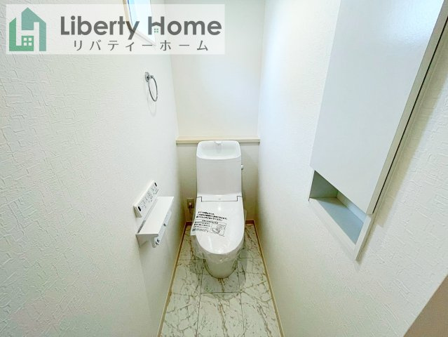 クライン龍ヶ崎市白羽第1期　２号棟　新築戸建のトイレ