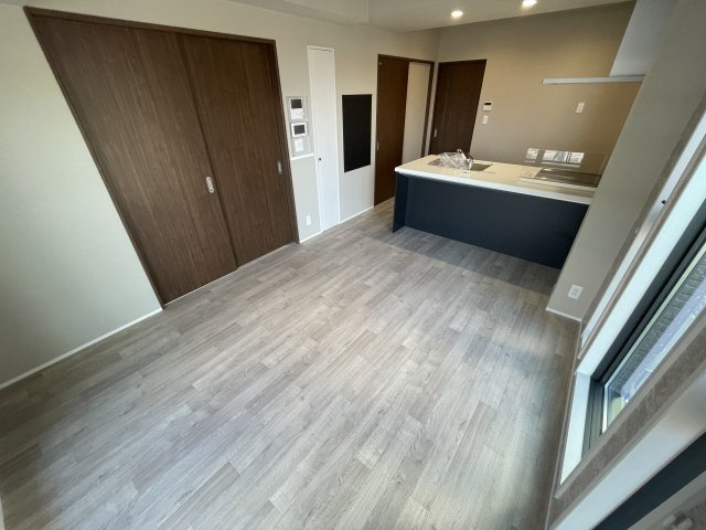 フリージアおおたかの森 の居間・リビング