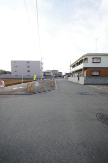 【前面道路含む現地写真】 | 【仲介手数料無料！！】日野市日野　売地（全6区画）No.1区画　3490万円