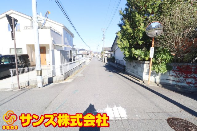 【中古】郡山市久留米5丁目　　　　柴宮小学校、郡山第7中学校の外観|東側前面道路