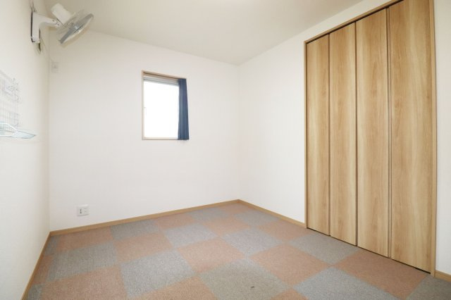 【中古】郡山市久留米5丁目　　　　柴宮小学校、郡山第7中学校の洋室