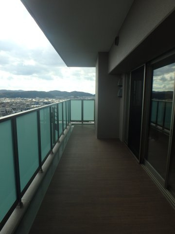 アルファステイツ老松小南のバルコニー