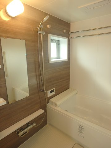アルファステイツ老松小南の浴室