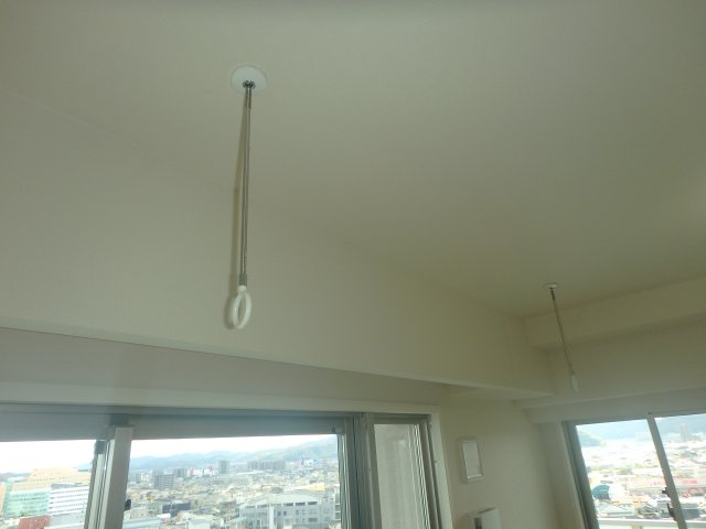 アルファステイツ老松小南の居間・リビング|室内物干し