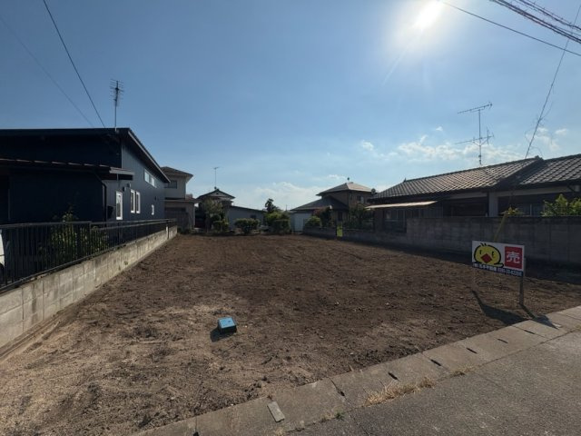 小山市出井　土地