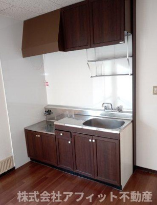 【キッチン】 | MKコーポ | 吊戸棚付き