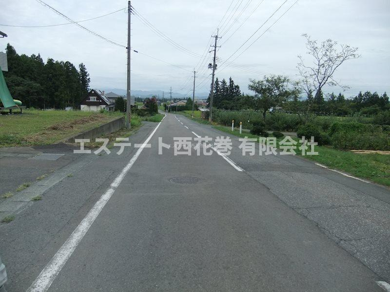 白山長根　Aの前面道路含む現地写真