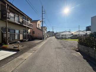 【前面道路含む現地写真】