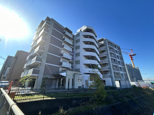 クレセント・ビラ香芝