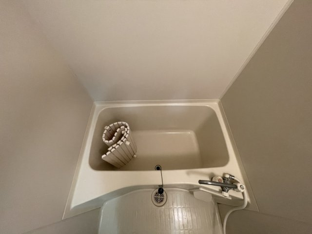 メゾンモンテピッコロの浴室