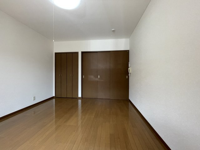 メゾンモンテピッコロの居間・リビング