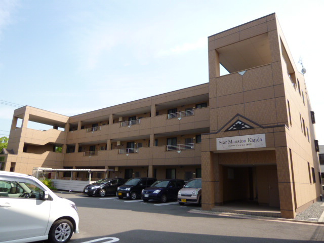 倉敷市神田１丁目のアパートの駐車場