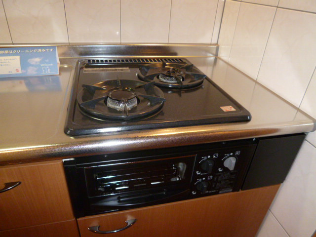 倉敷市中庄のアパートのキッチン|ガスコンロ