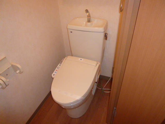 【トイレ】 | シャワー付きトイレ