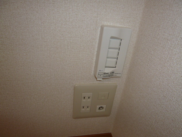 【設備】 | 電話モジュラー・TVジャック