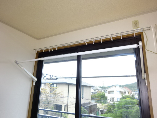 倉敷市上東のアパートの設備|室内物干し