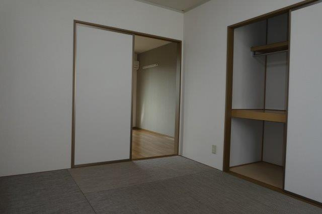 倉敷市上東のアパートの和室|モダン畳