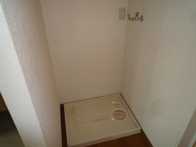 倉敷市上東のアパートのその他|洗濯機置き場