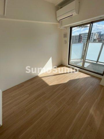 アドバンス神戸ラシュレの居間・リビング|リビングです