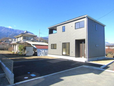 【駐車場】 | クレイドルガーデン南アルプス市山寺第4　1号棟 | 駐車場です