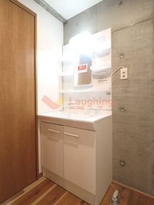 【洗面所】 | アッパーヤード | 忙しい朝には欠かせない洗面所です