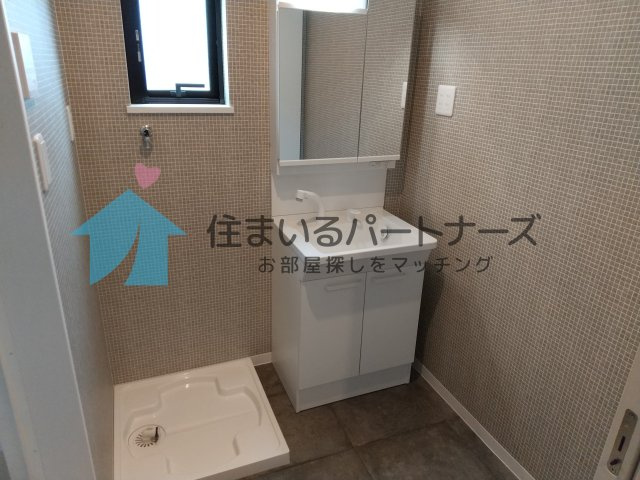 ティーレグノ野伏間A棟の独立洗面台