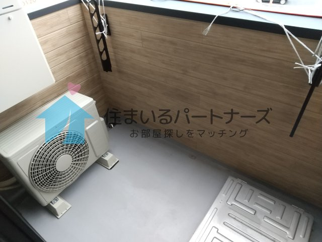 ティーレグノ野伏間A棟のバルコニー